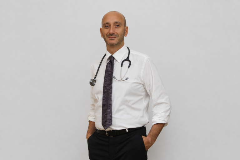 professor-dentista-di-cosola-villa-pompea